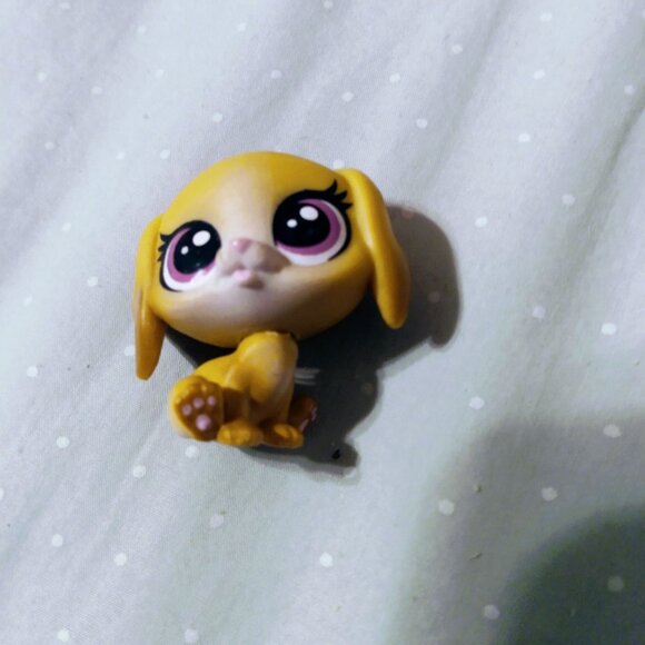 LPS Littlest Pet Shop Tiny tan puppy toy figure - Picture 1 of 6